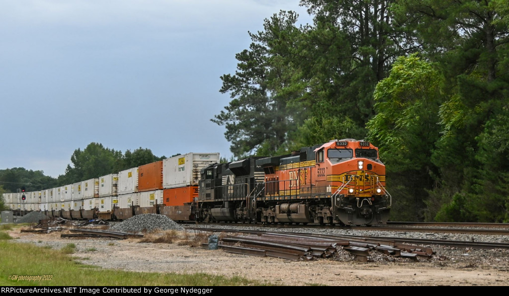 BNSF 5332 leads a double stack